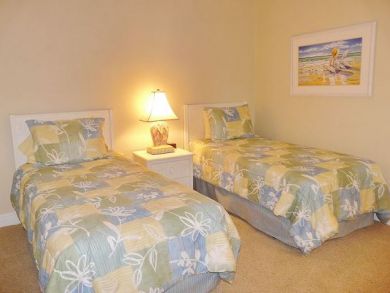 Bedroom with Two Twin Beds